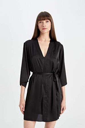 DeFacto Regular Fit Wrap Yaka Saten Yarım Kol Sabahlık-Fall in Love B8856AX24HSBK27