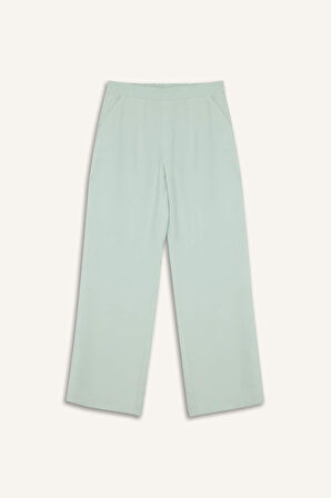 DeFacto 	Wide Leg Basic Düz Geniş Paça Pantolon E7979AX25SMGN1181